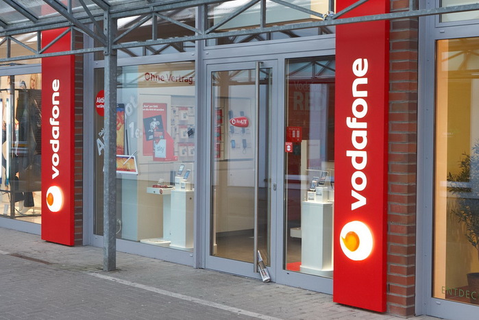 Vodafone · Am Rathaus · Pinneberg | Bild 1/1 · Foto: Thomas Lorenz