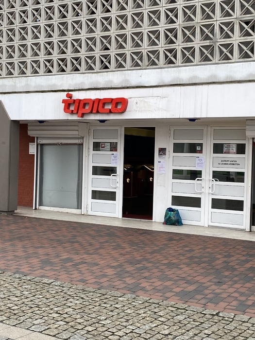 Tipico Sportwetten · Untere Dingstätte · Pinneberg | Bild 1/1 | Tipico