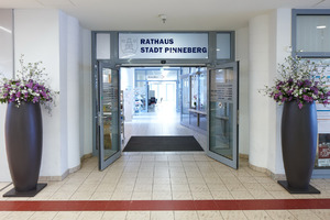 Rathaus Pinneberg - Bürgerbüro